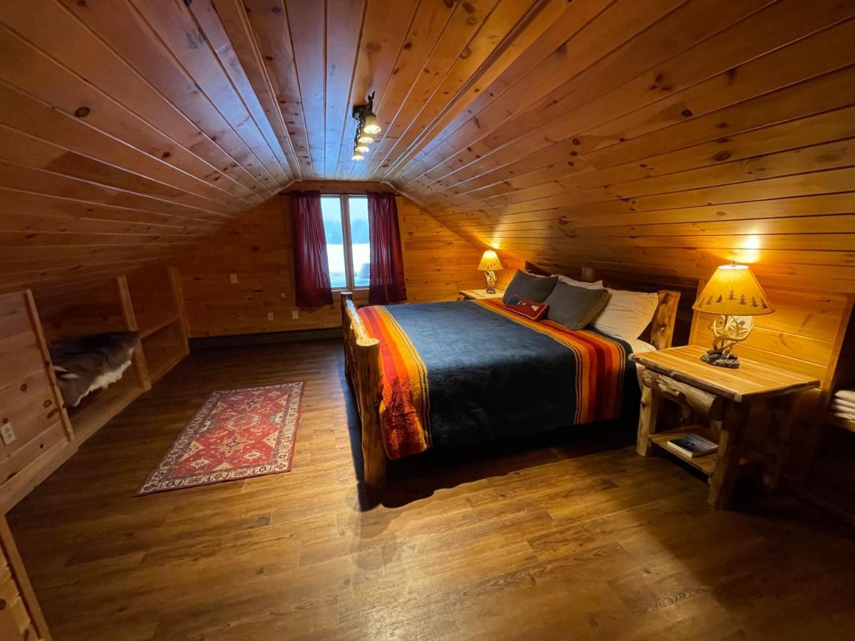 Adirondack Lake Cabins Hotell Indian Lake Eksteriør bilde