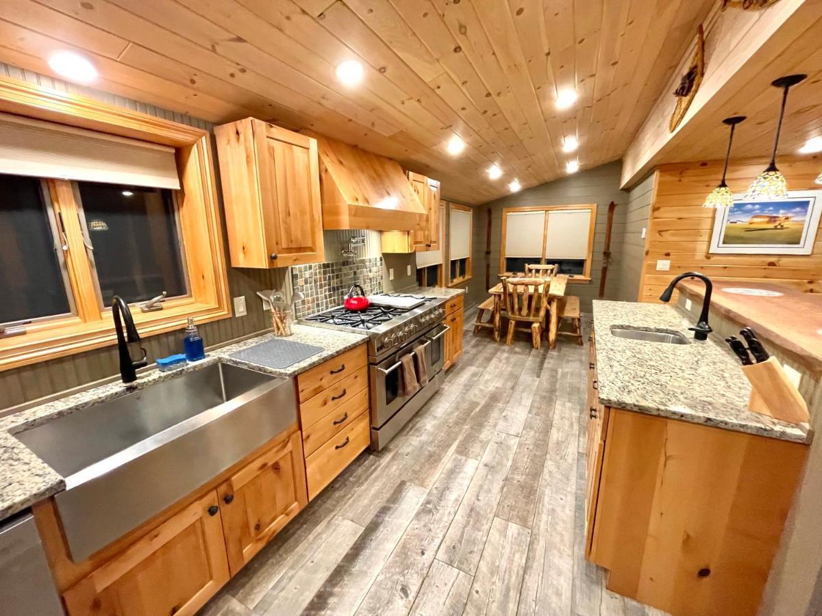Adirondack Lake Cabins Hotell Indian Lake Eksteriør bilde