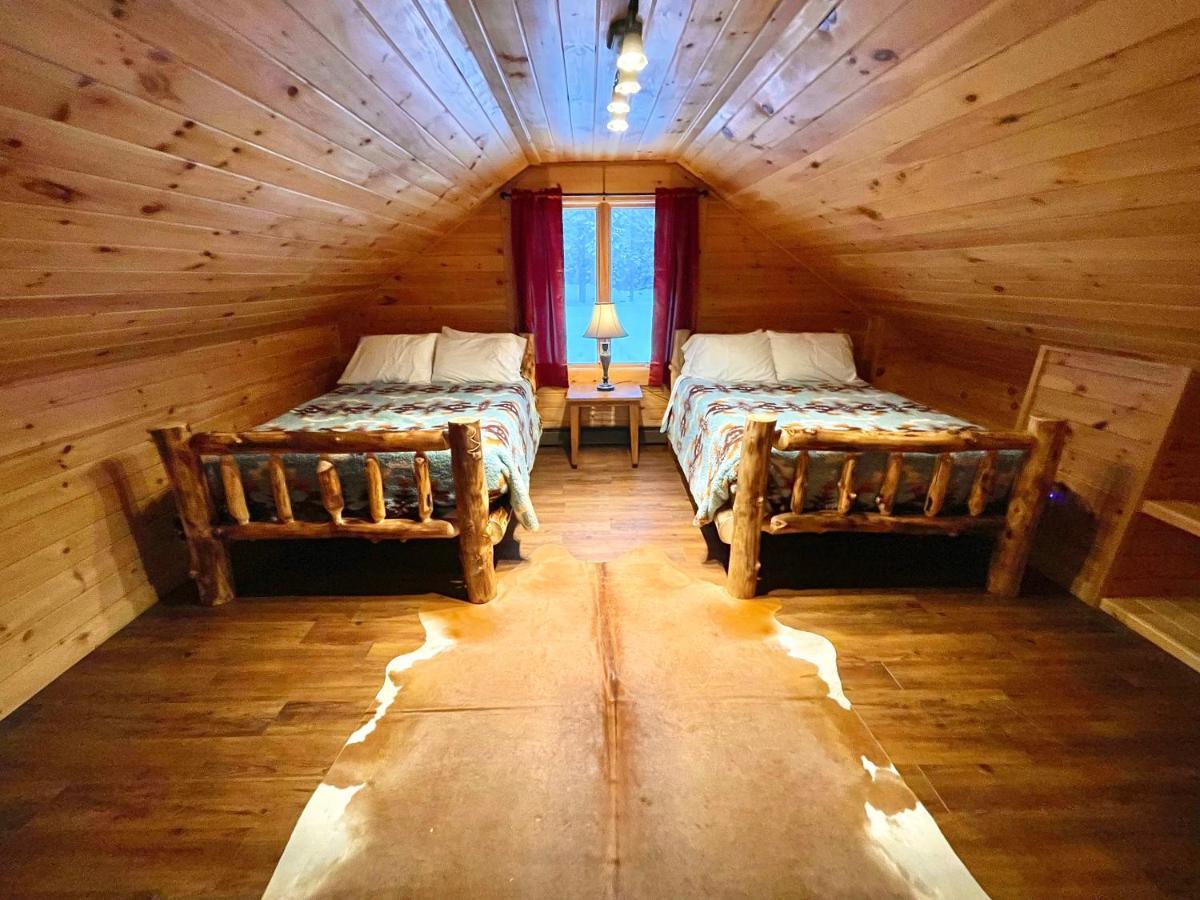 Adirondack Lake Cabins Hotell Indian Lake Eksteriør bilde