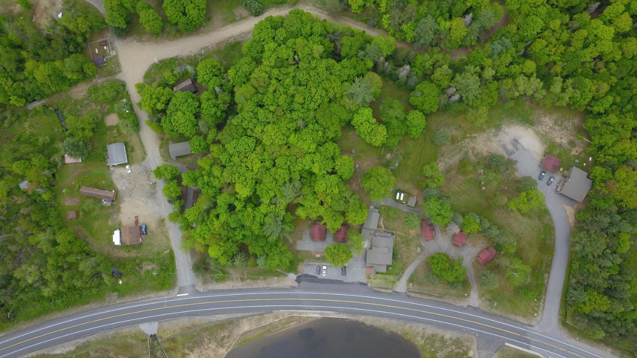 Adirondack Lake Cabins Hotell Indian Lake Eksteriør bilde